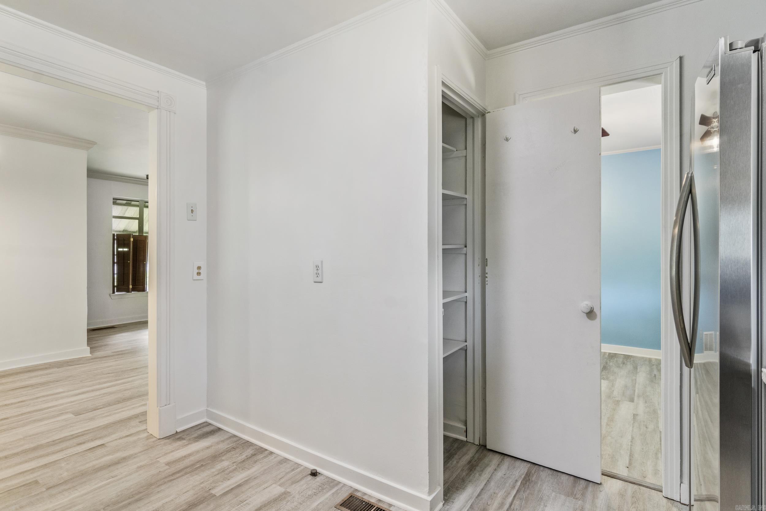 KINGWOOD PLACE - Residential