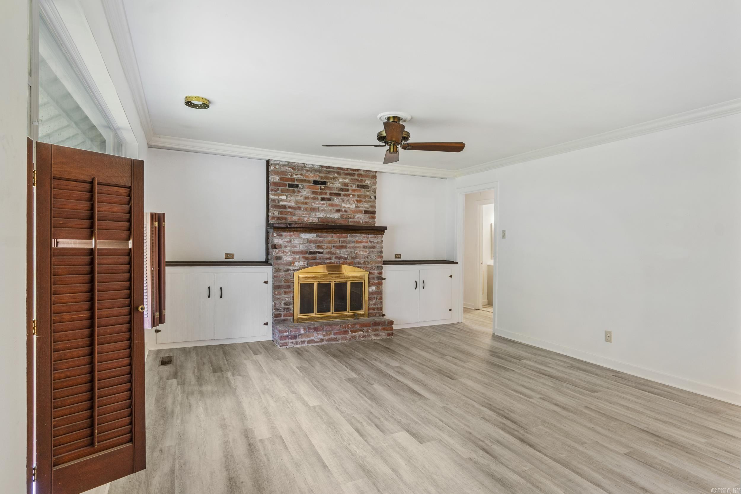 KINGWOOD PLACE - Residential