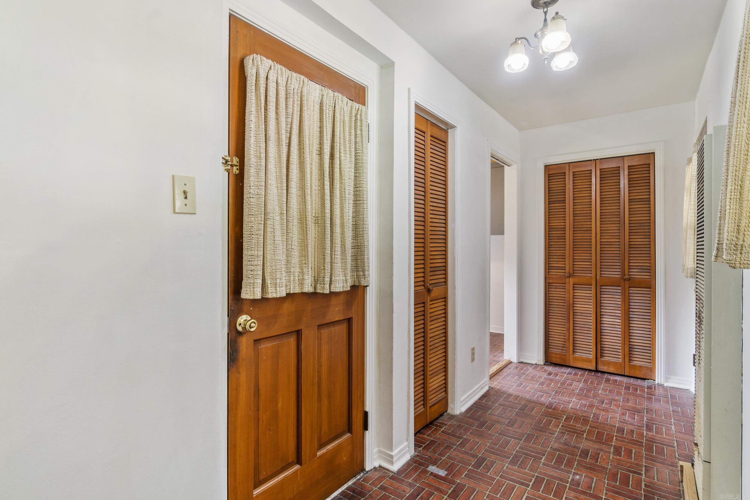 KINGWOOD PLACE - Residential