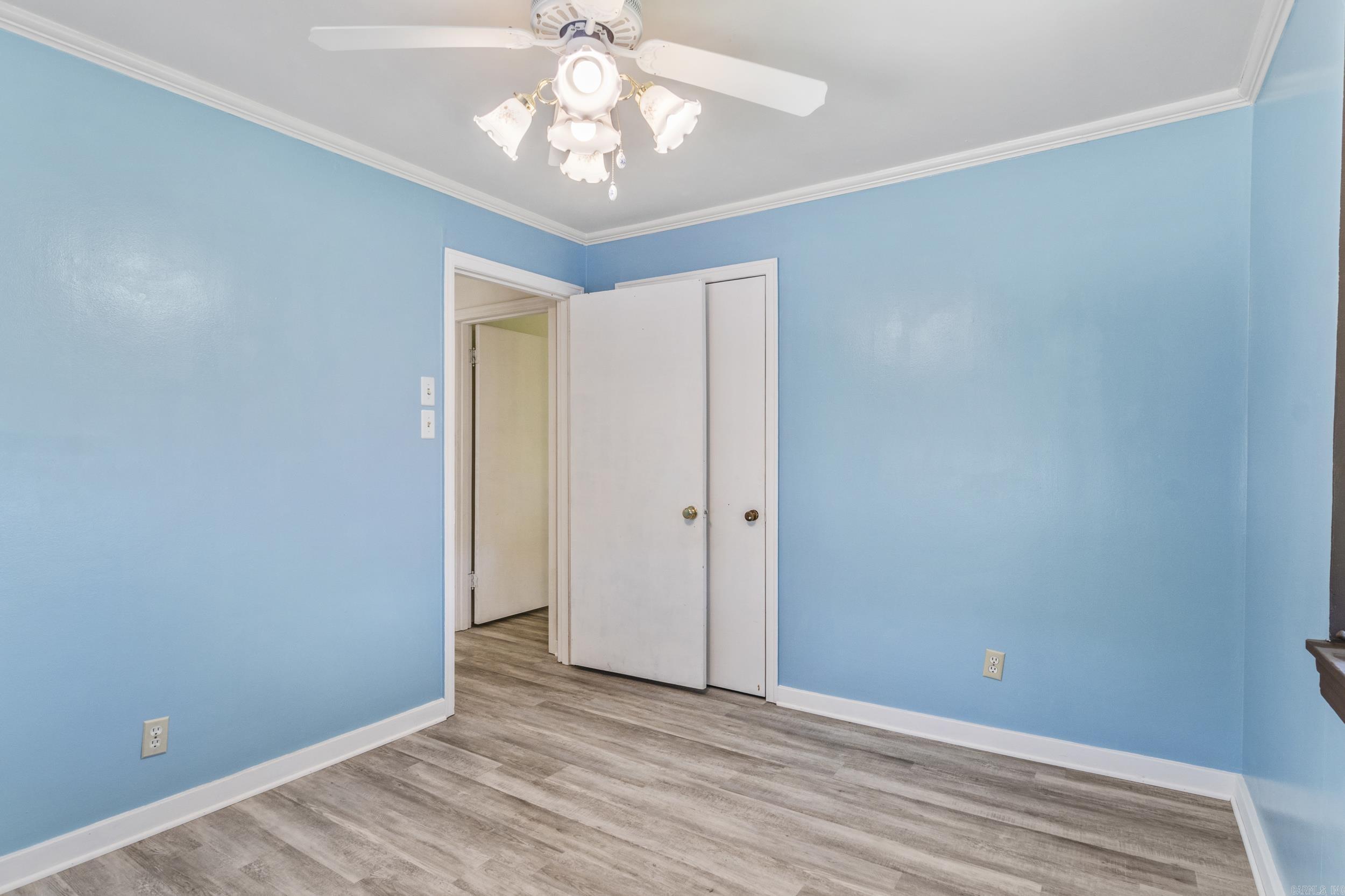 KINGWOOD PLACE - Residential