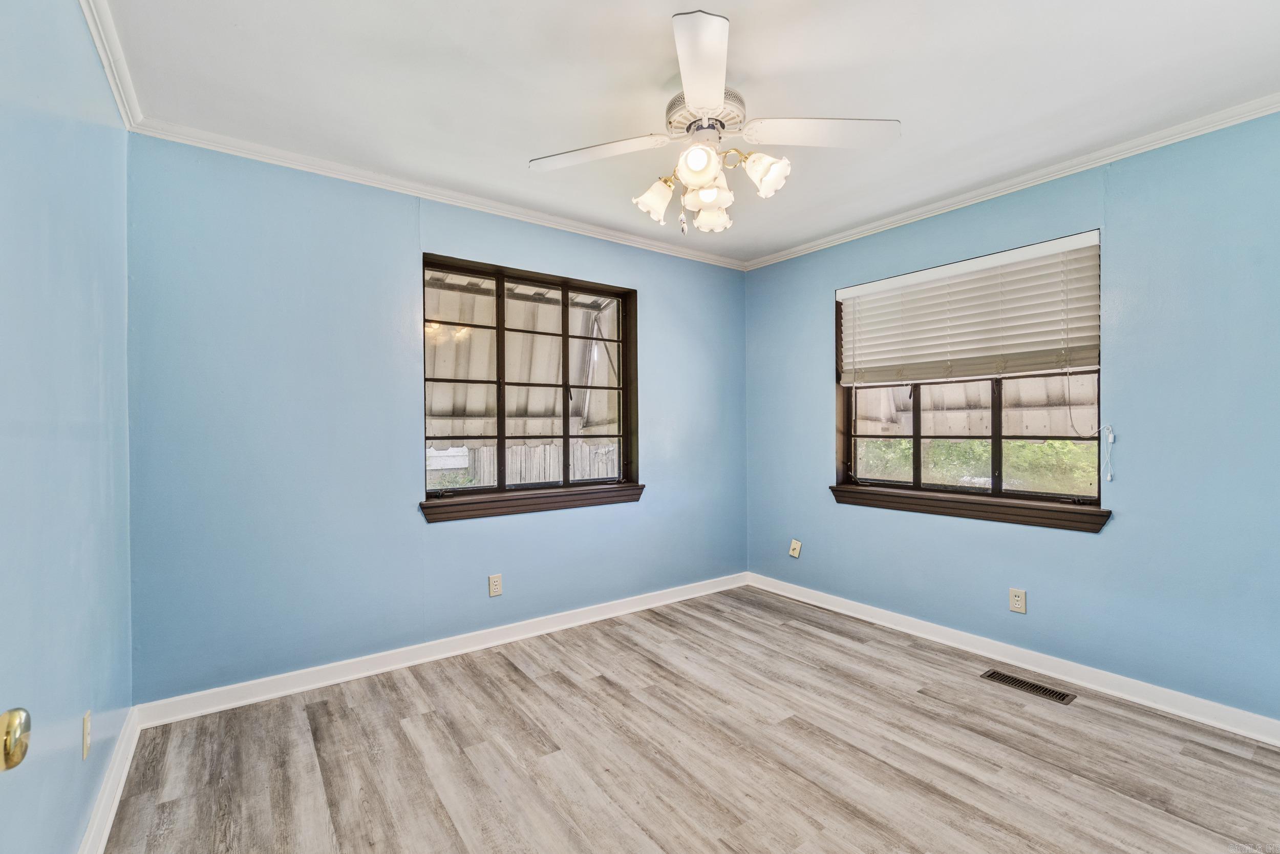 KINGWOOD PLACE - Residential