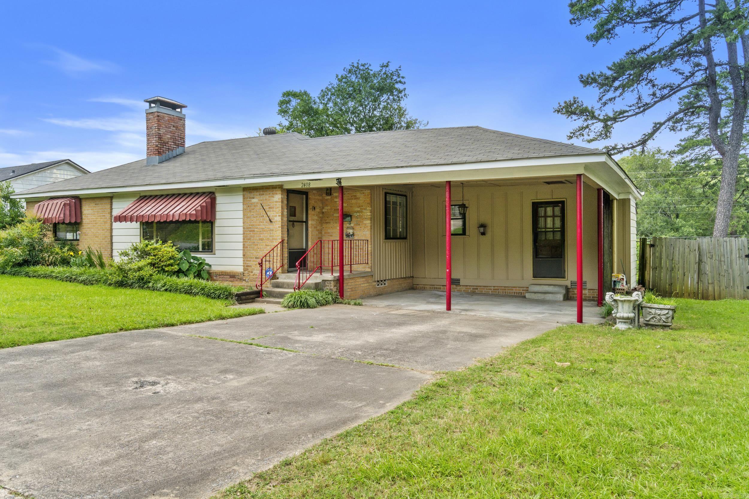 KINGWOOD PLACE - Residential