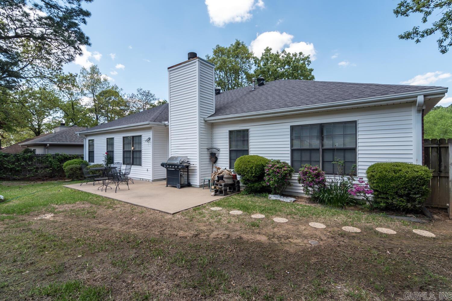 WESTBURY - Residential