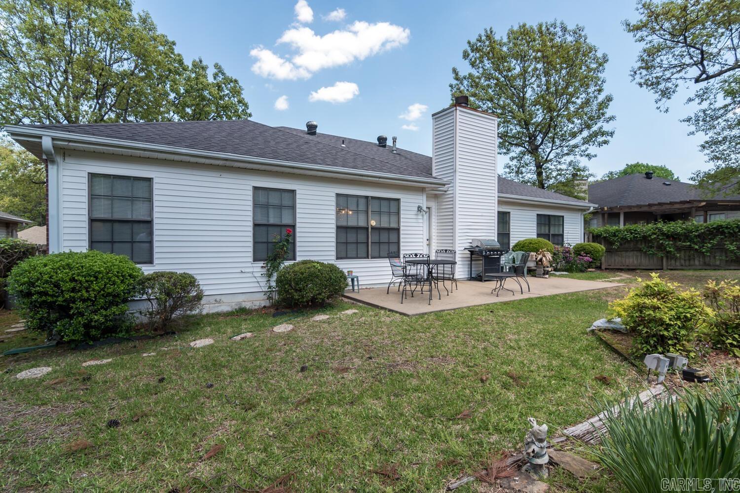 WESTBURY - Residential