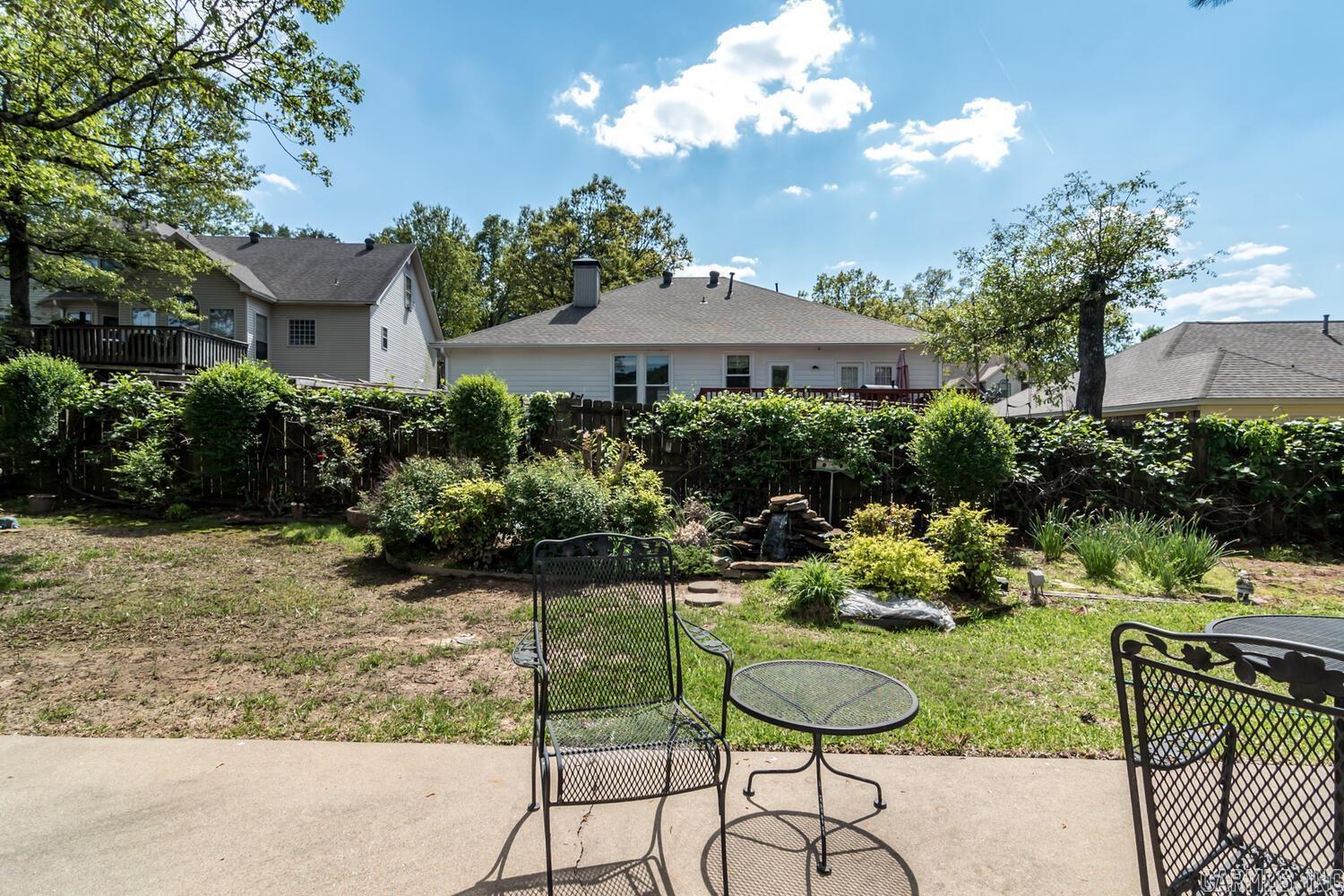 WESTBURY - Residential