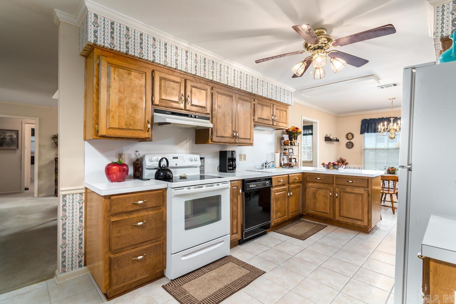 WESTBURY - Residential