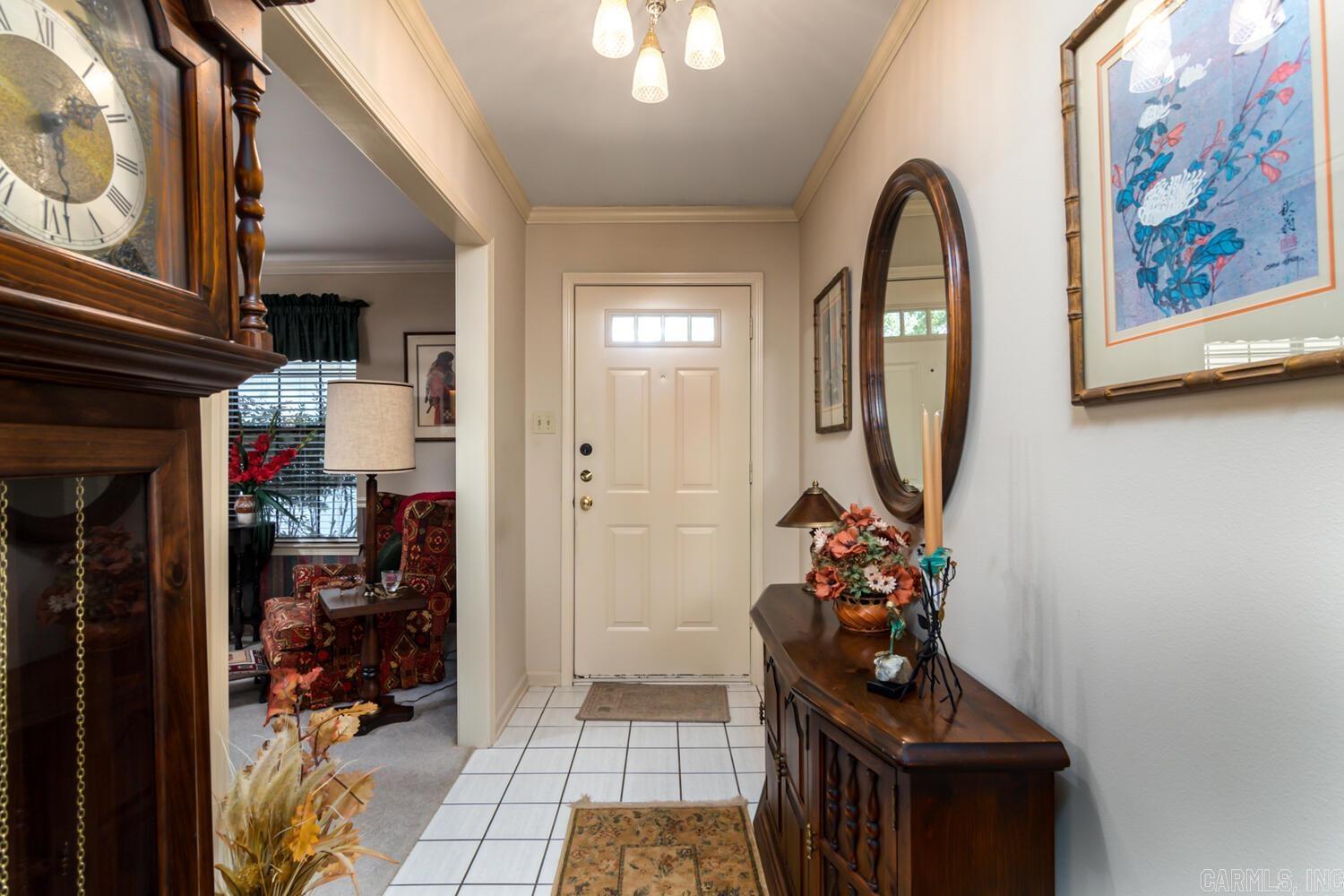 WESTBURY - Residential