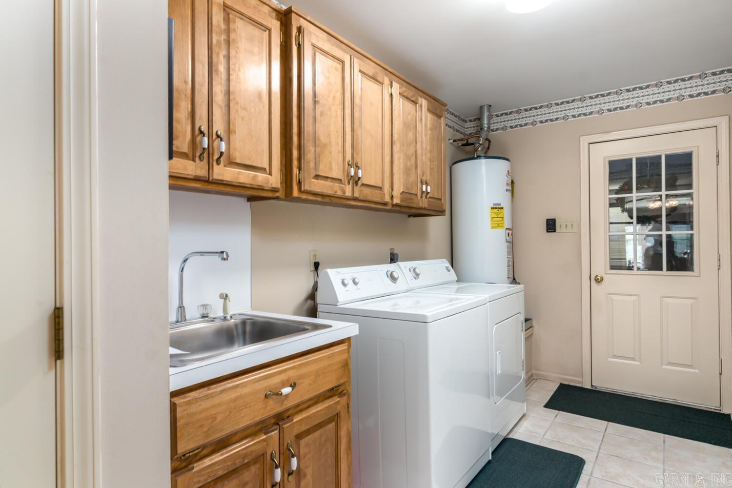 WESTBURY - Residential