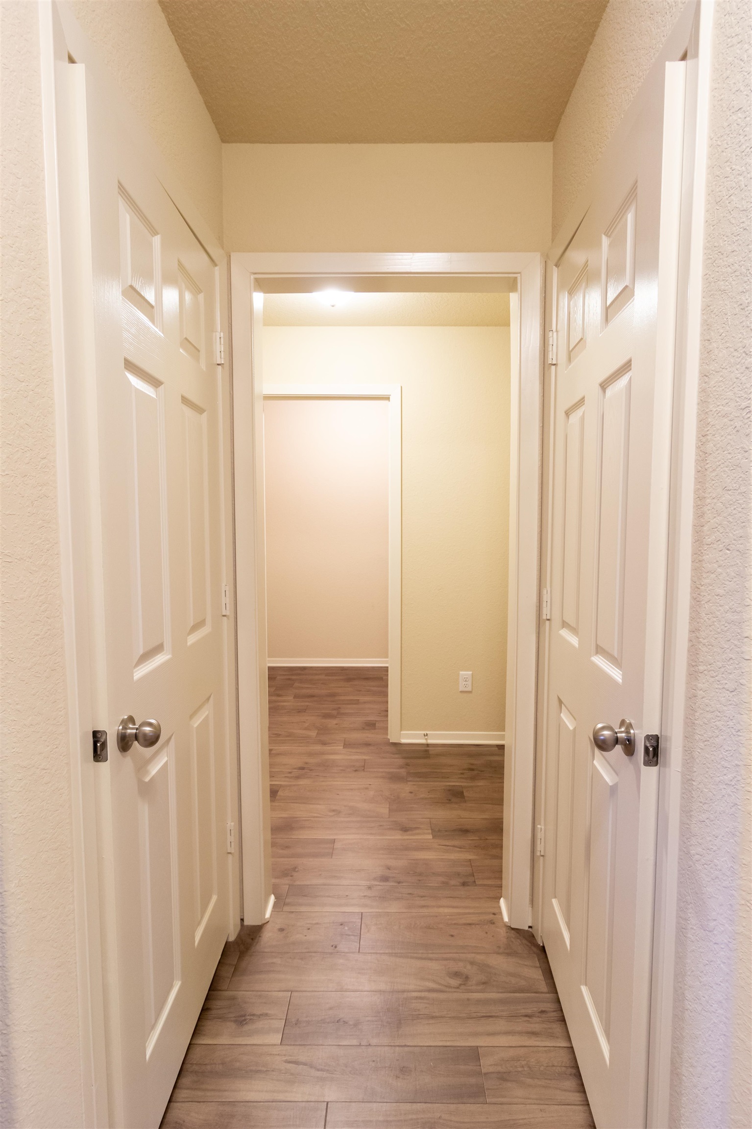 EMERALD MOUNTAIN - Residential