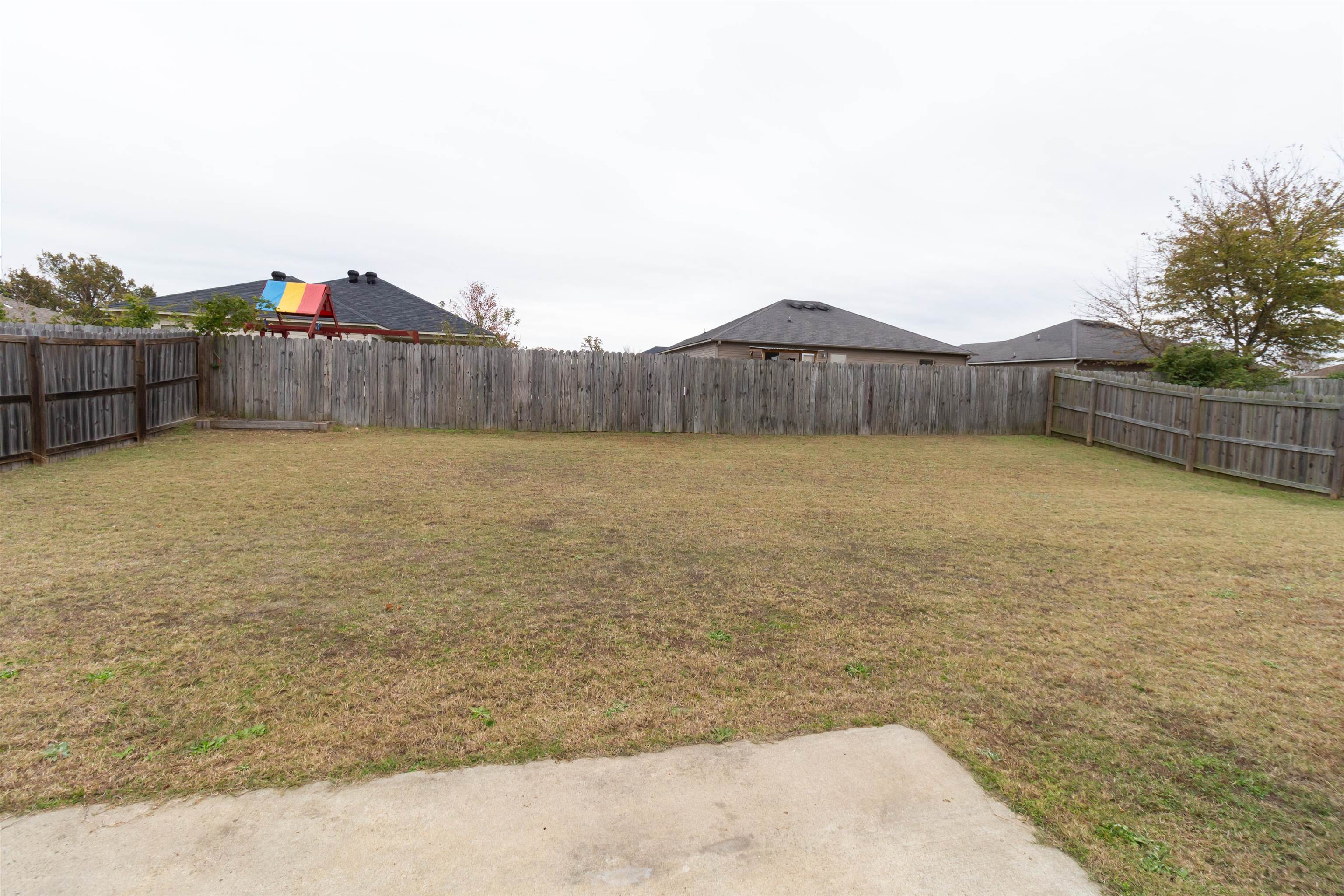 EMERALD MOUNTAIN - Residential