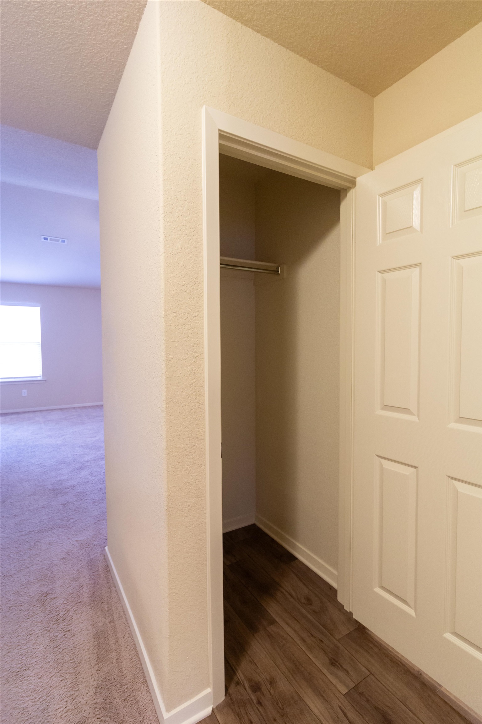 EMERALD MOUNTAIN - Residential