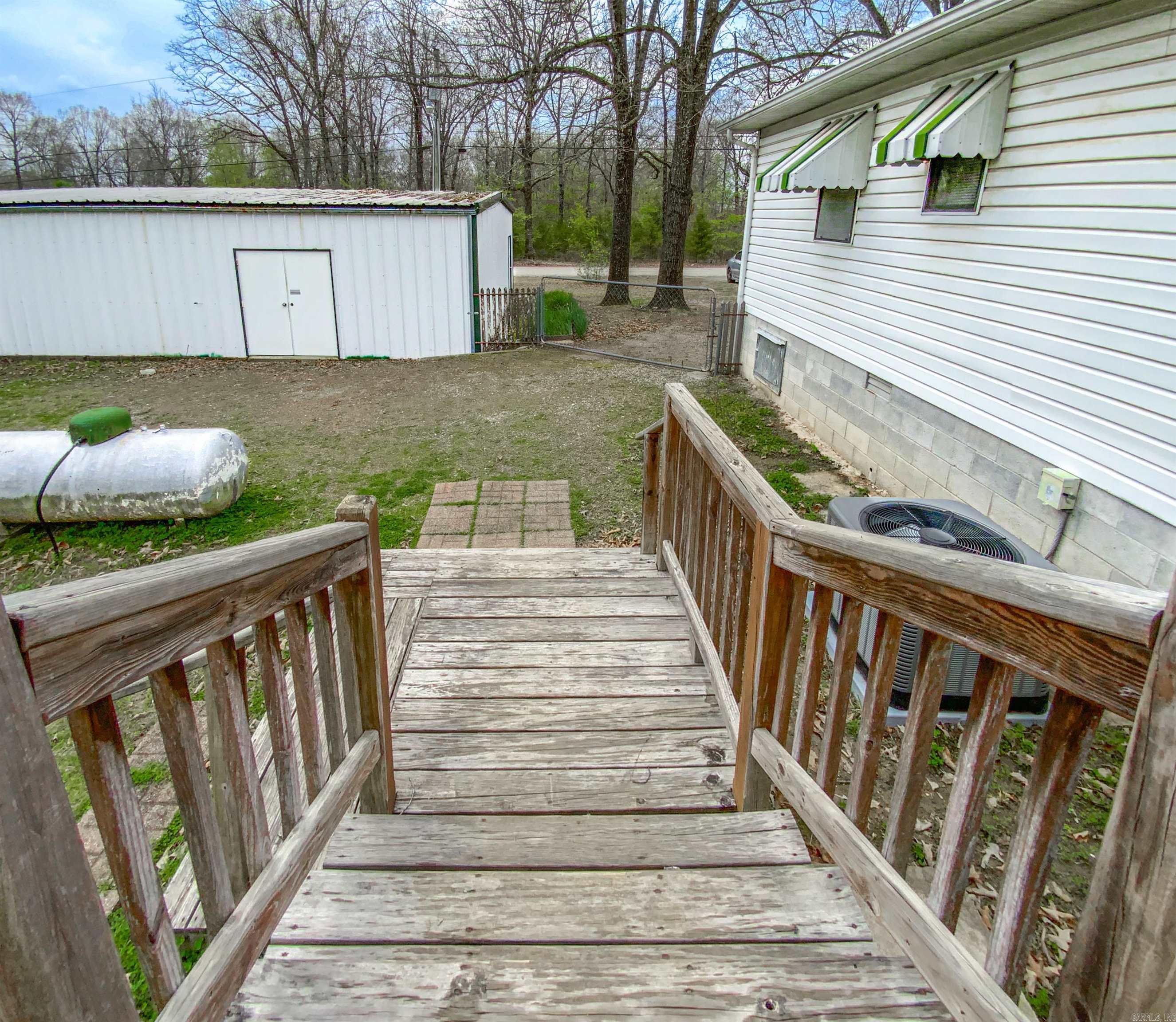 Metes & Bounds - Residential