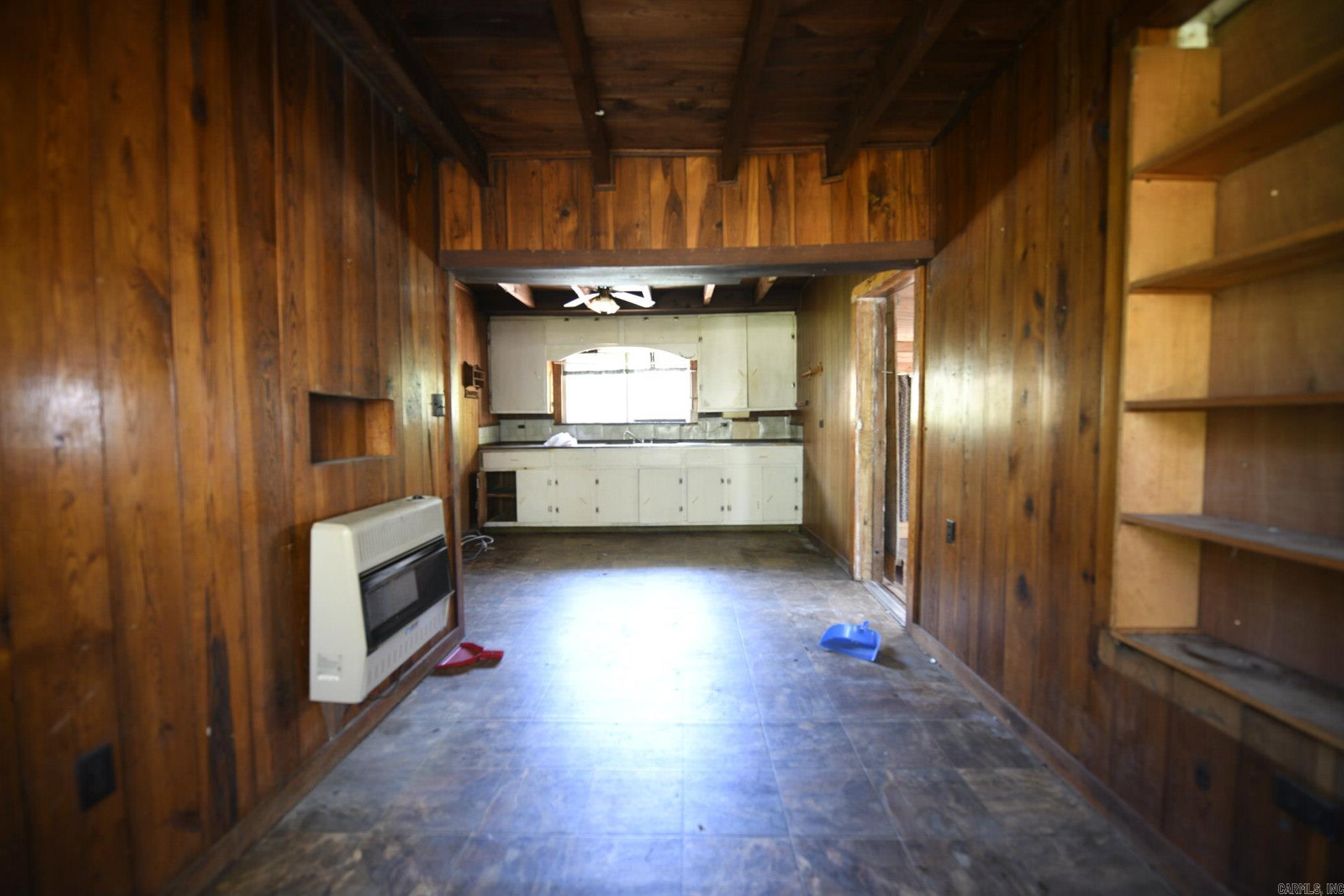 MARIA JONES - Residential