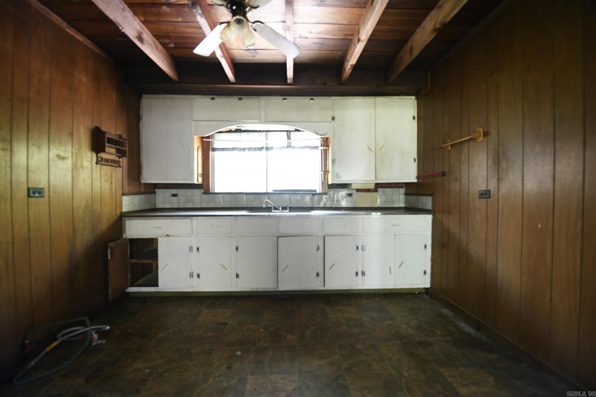 MARIA JONES - Residential