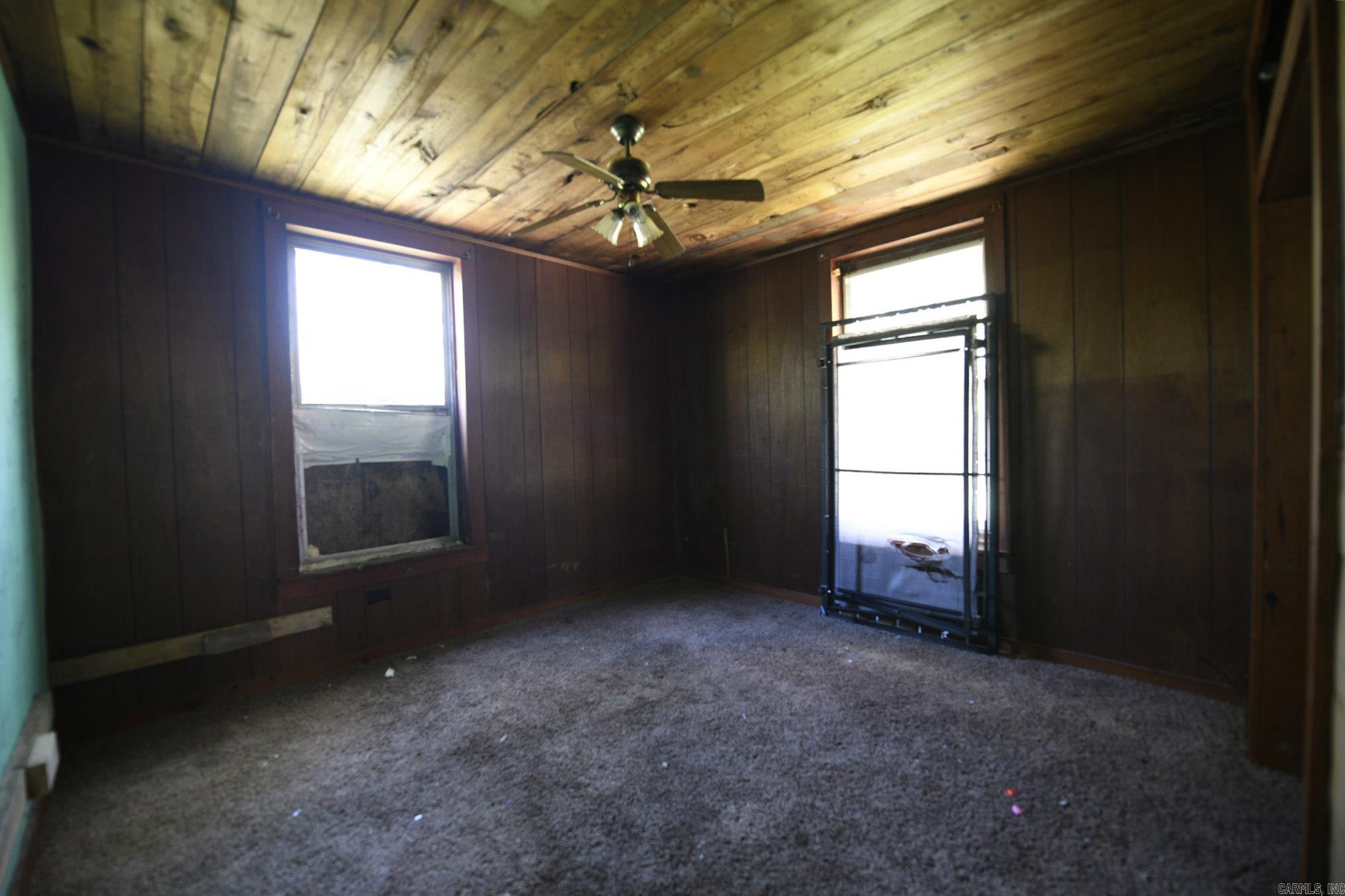 MARIA JONES - Residential