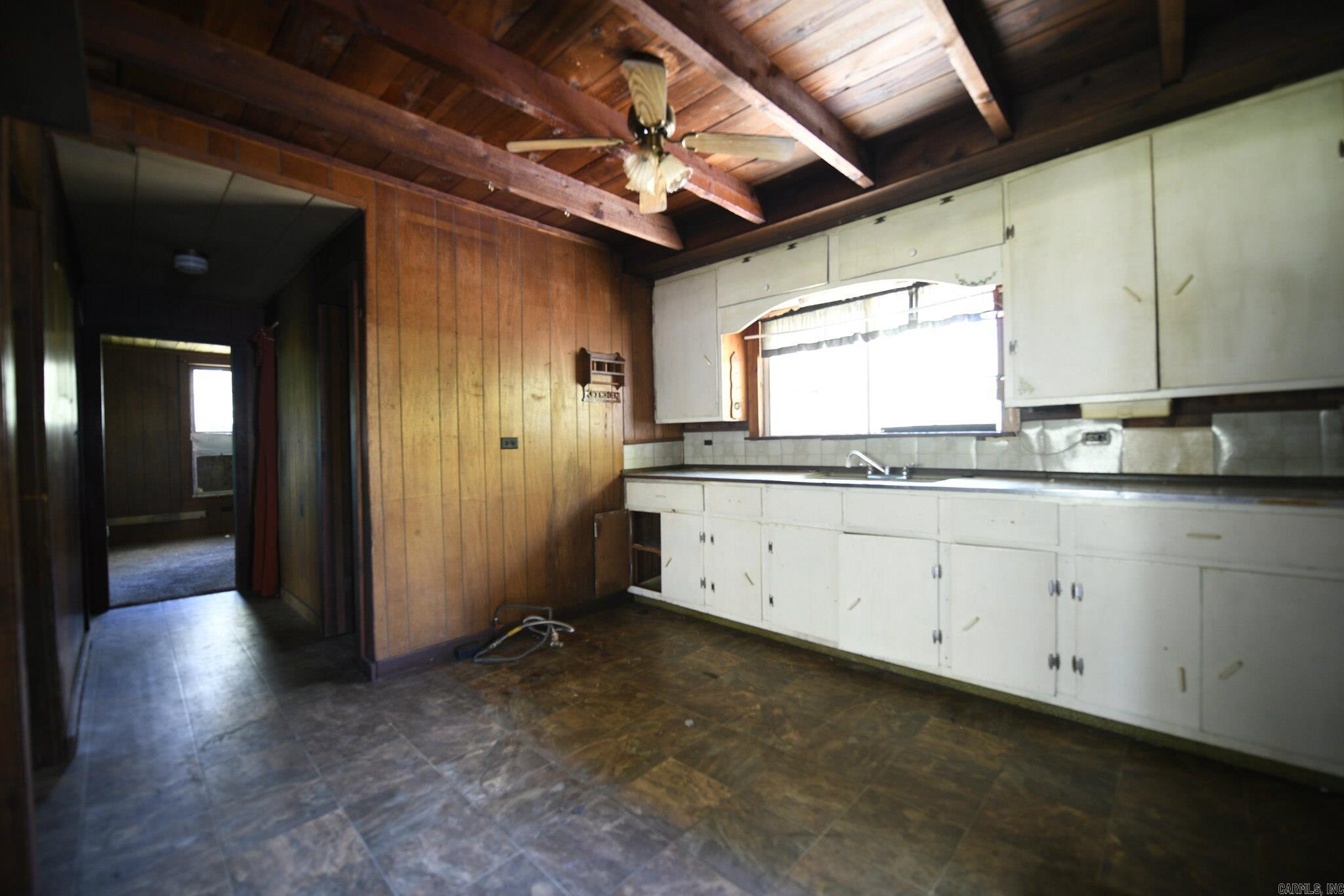 MARIA JONES - Residential