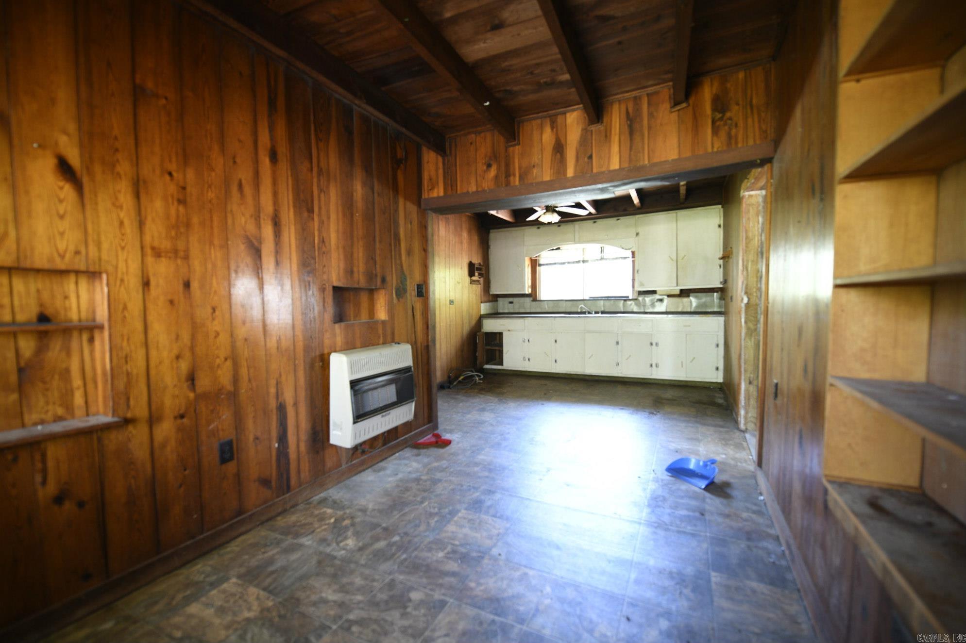 MARIA JONES - Residential