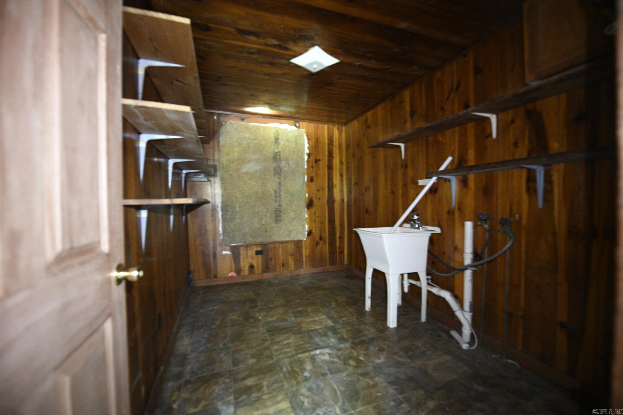 MARIA JONES - Residential