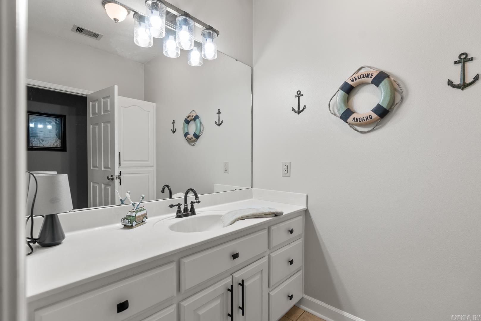 COUNTRY COVE ESTATES - Residential