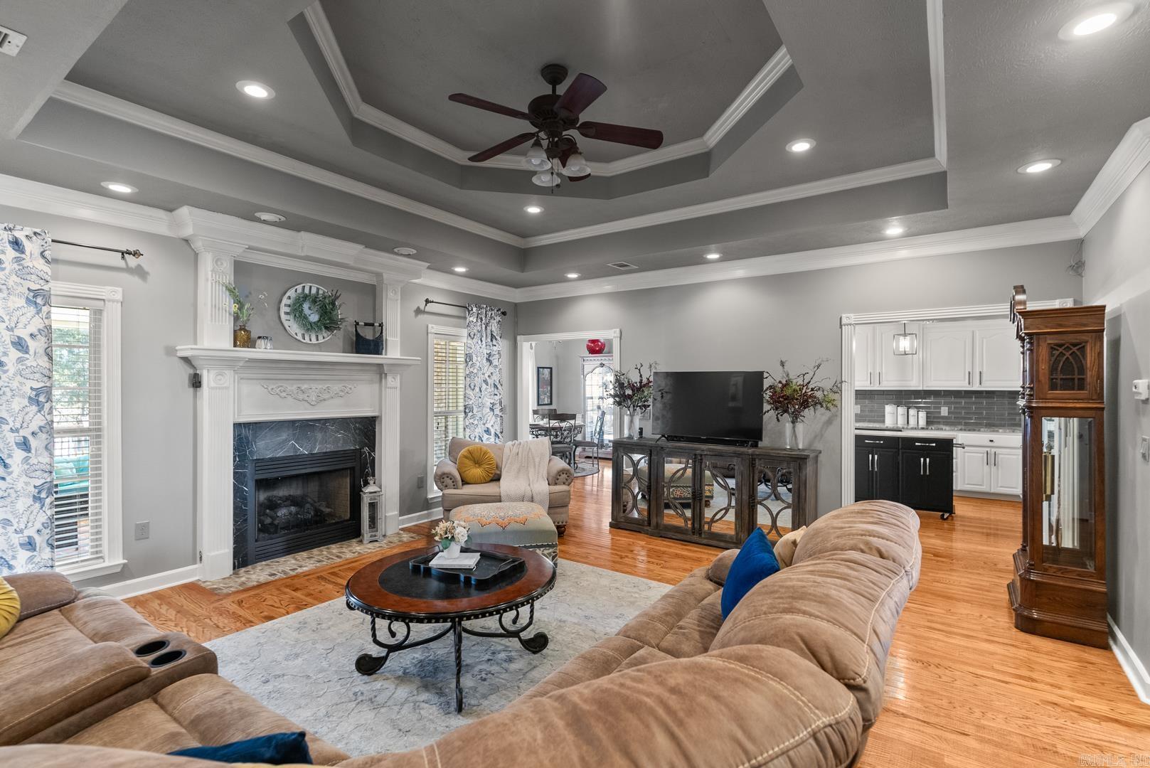 COUNTRY COVE ESTATES - Residential