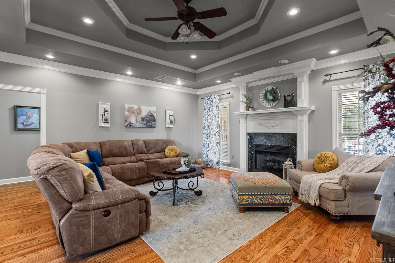 COUNTRY COVE ESTATES - Residential