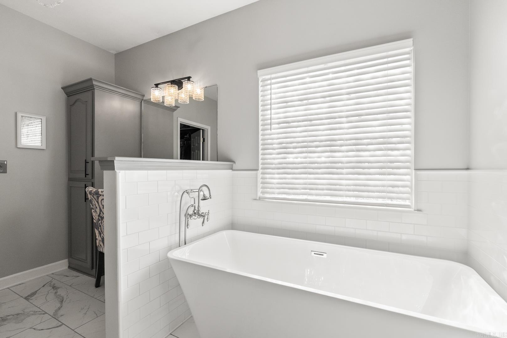 COUNTRY COVE ESTATES - Residential