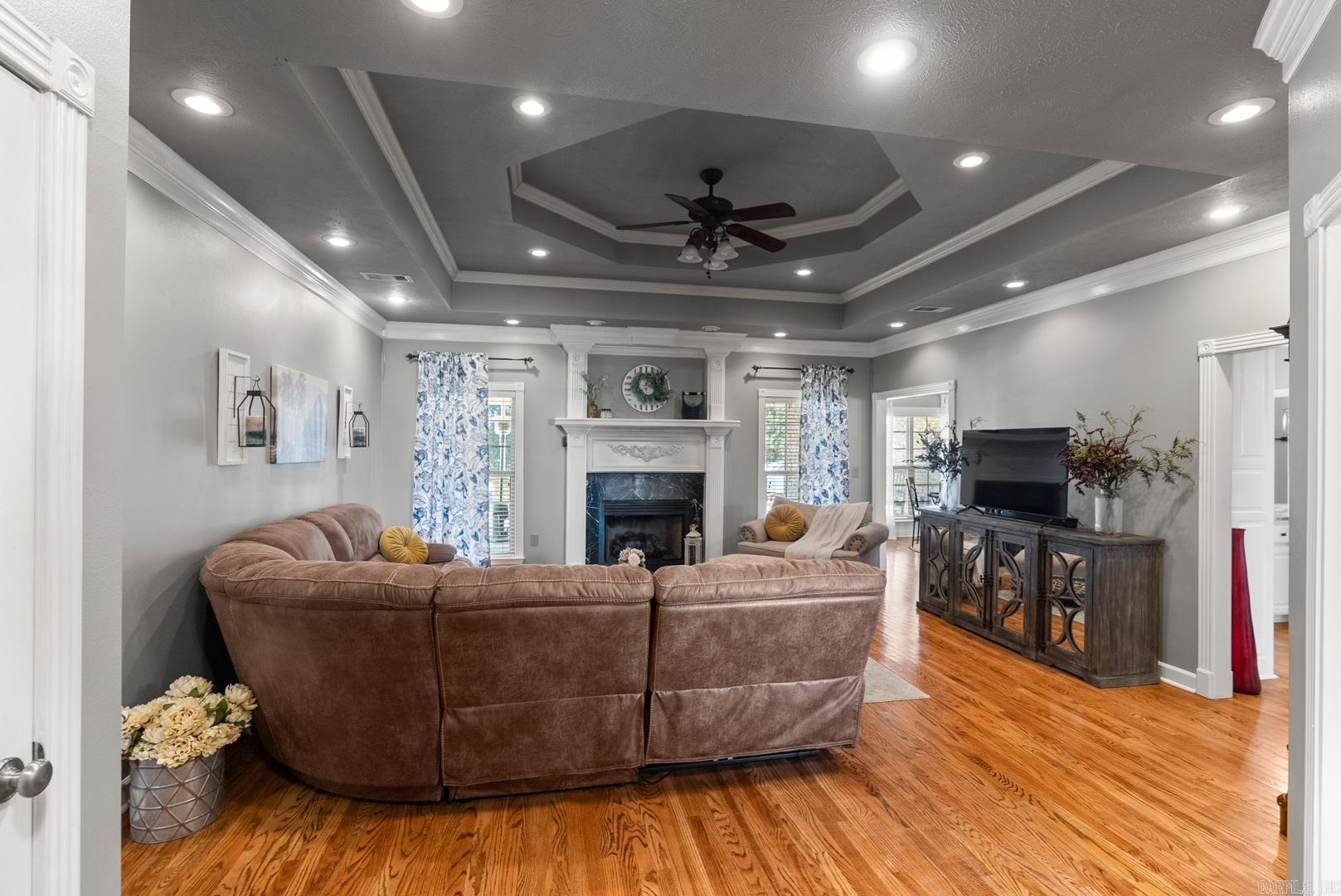 COUNTRY COVE ESTATES - Residential