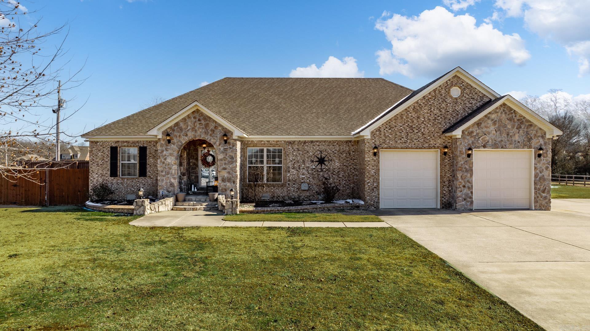 COUNTRY COVE ESTATES - Residential