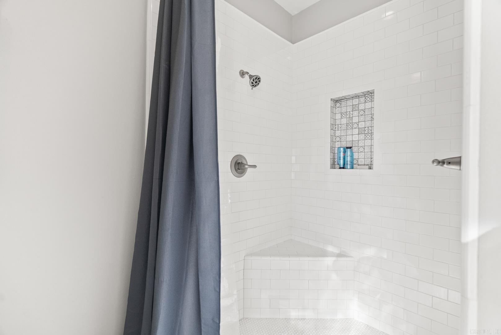 COUNTRY COVE ESTATES - Residential