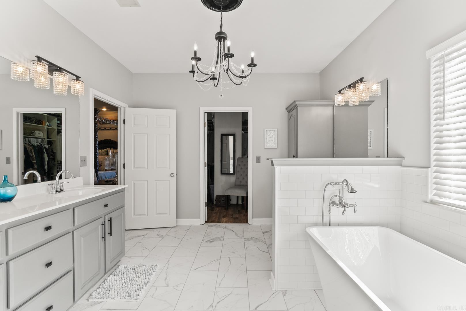 COUNTRY COVE ESTATES - Residential