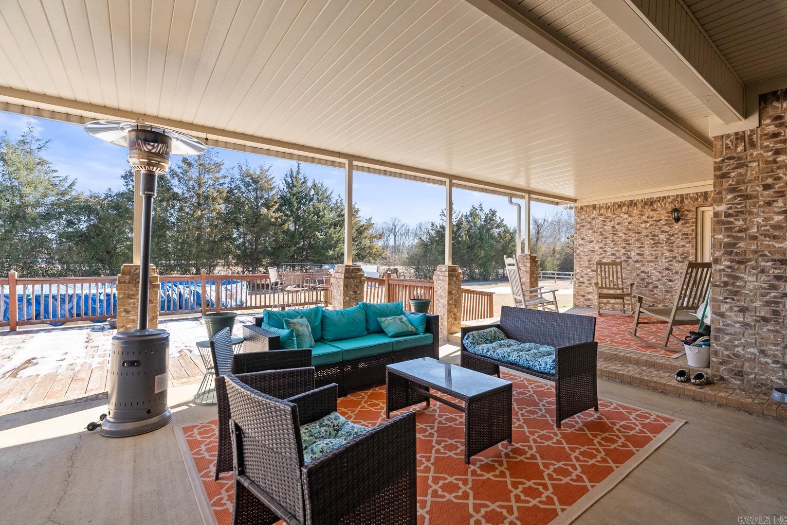 COUNTRY COVE ESTATES - Residential