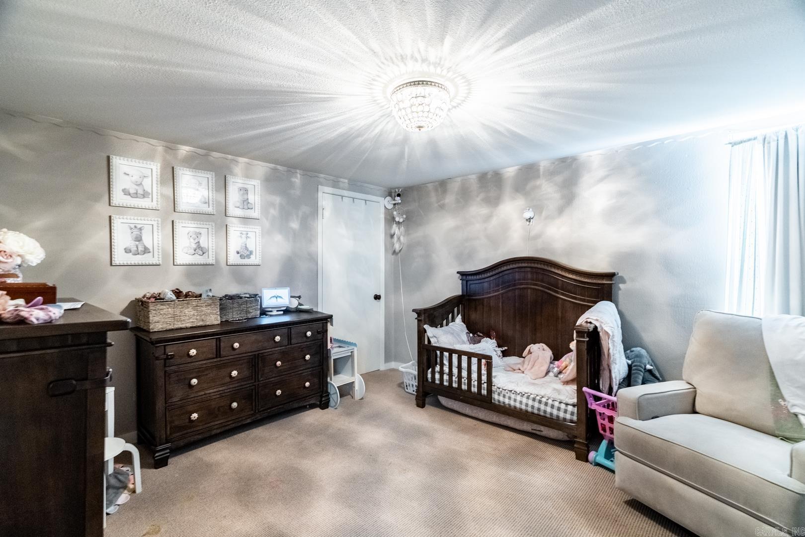 NEWTONS - Residential