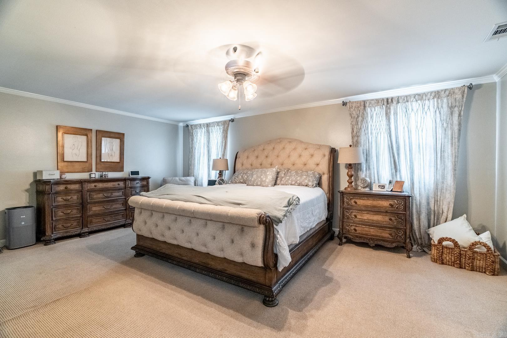 NEWTONS - Residential