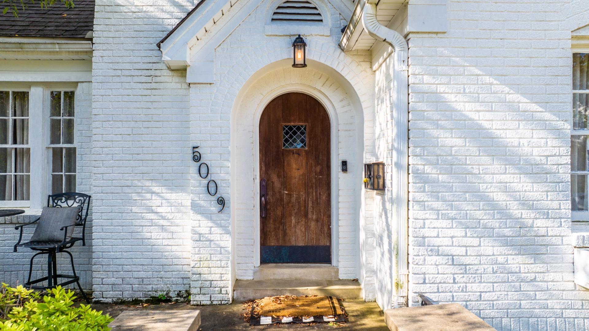 NEWTONS - Residential