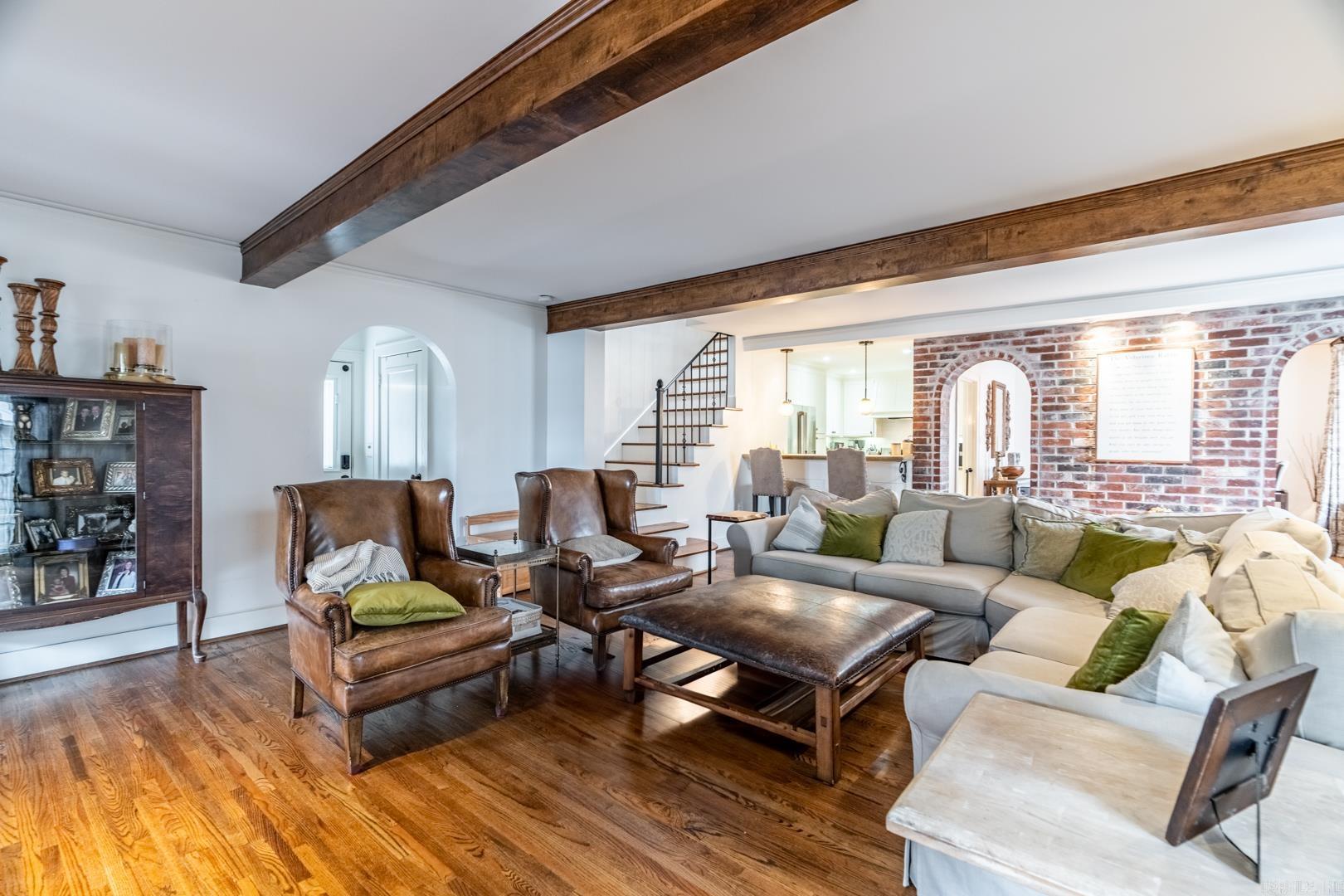 NEWTONS - Residential