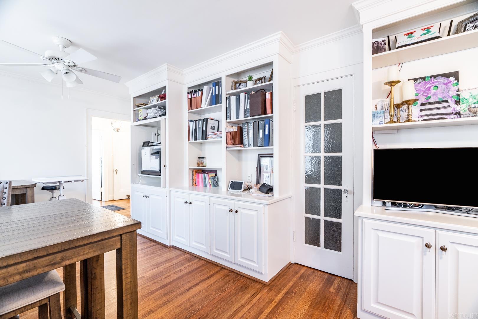 NEWTONS - Residential