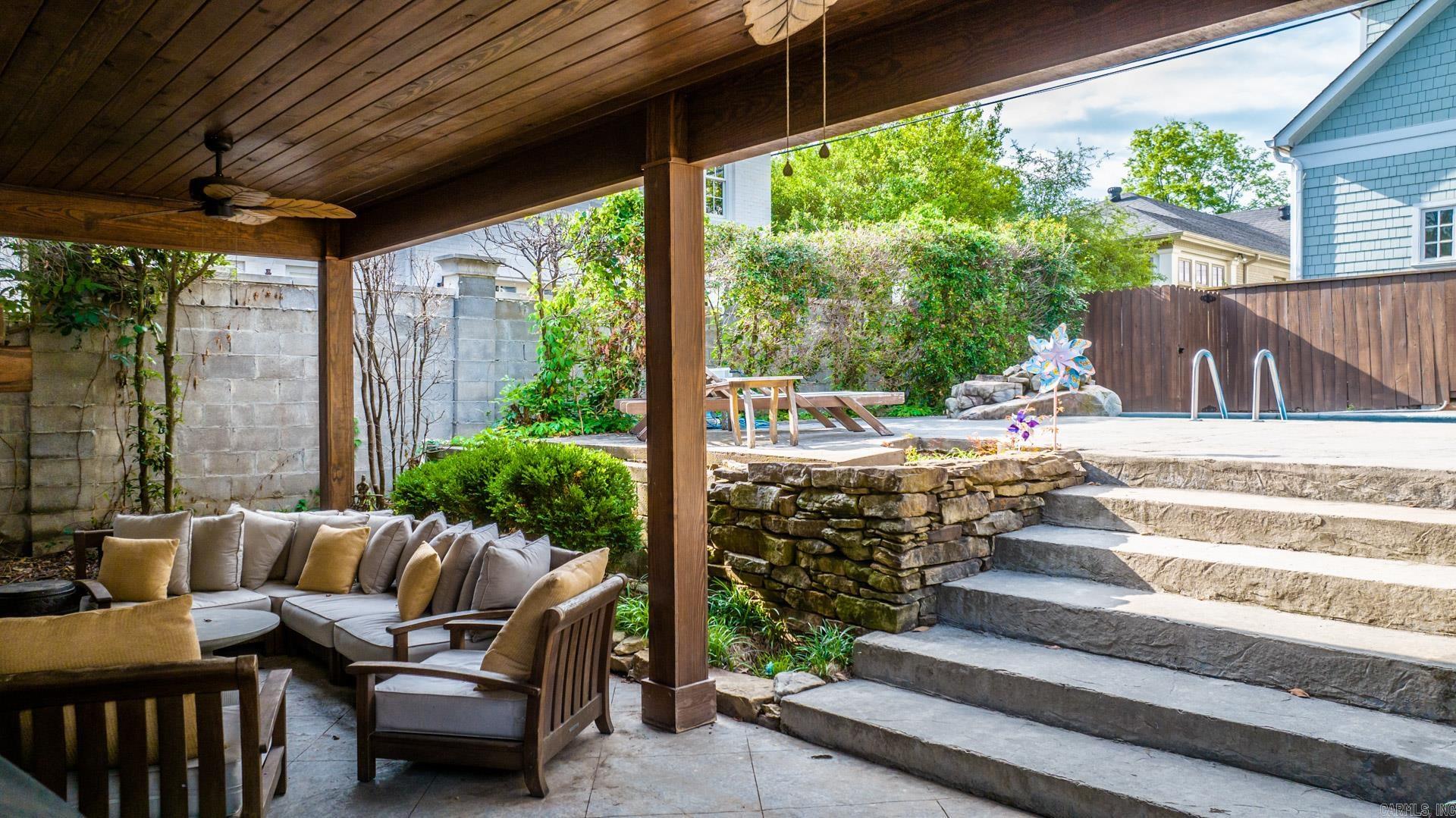 NEWTONS - Residential