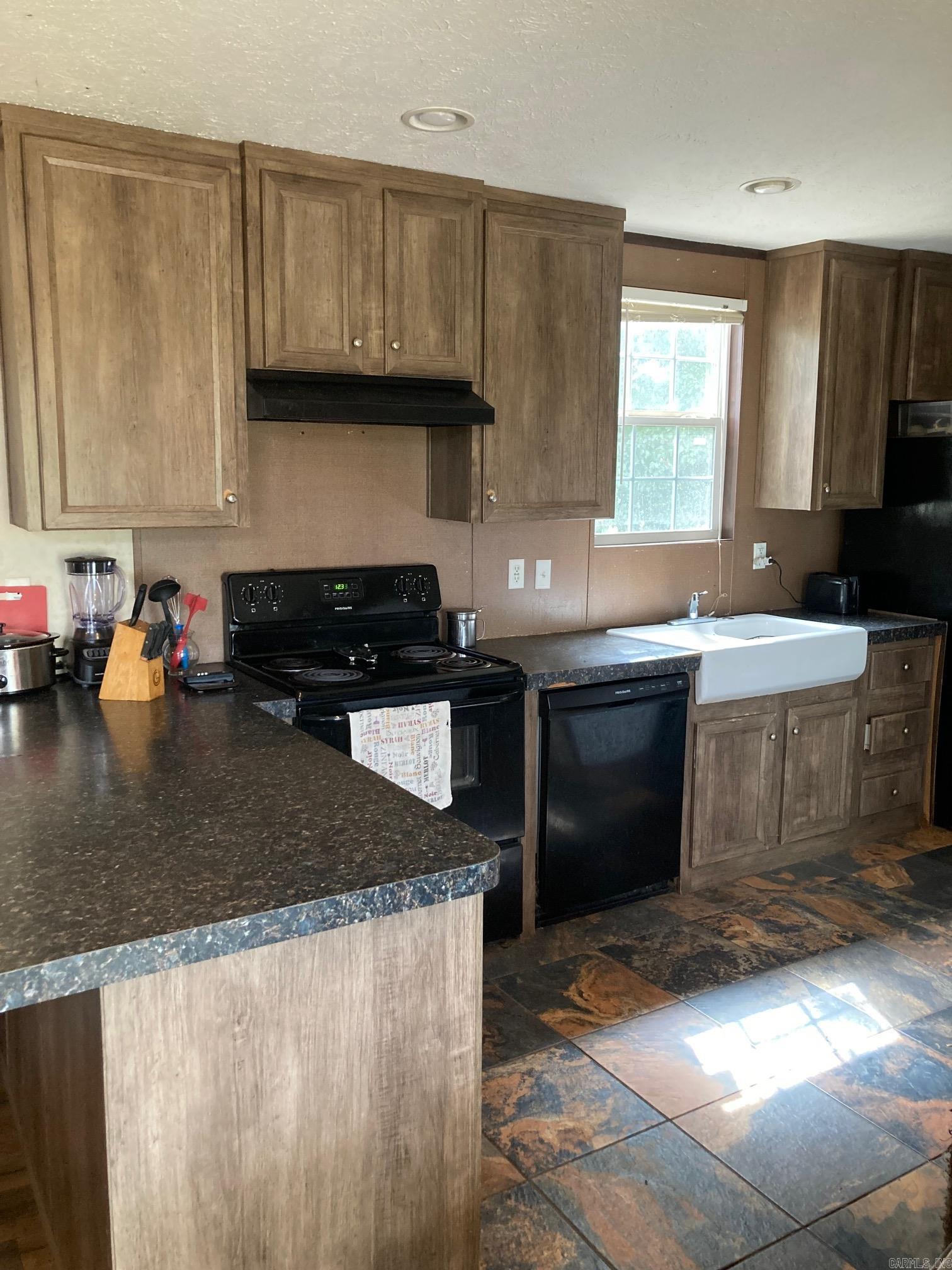 Ellen Acres - Residential