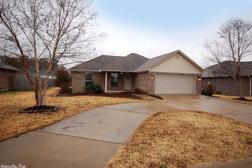 This home features great curb appeal with extra landscaping in a quiet neighborhood close to Greenbrier schools! The interior has been well-kept and is in great condition. The back porch is covered, and the fenced-in backyard features extra landscaping.  What a buy for under $100k!