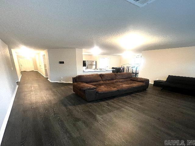 OAKLAND GROVE ESTATES - Residential