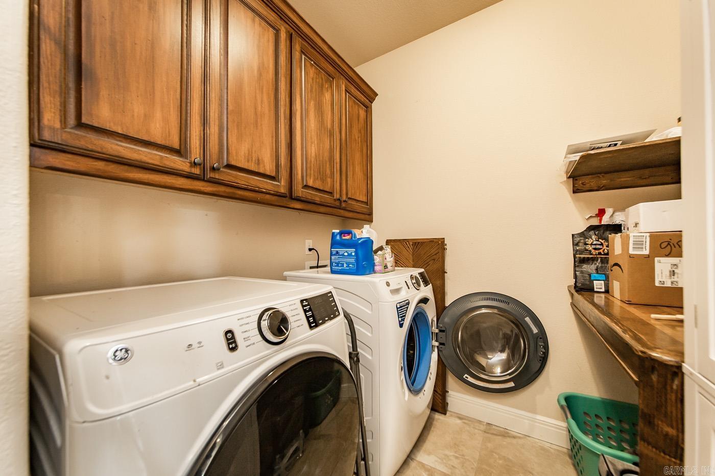 BLUE MOON - Residential