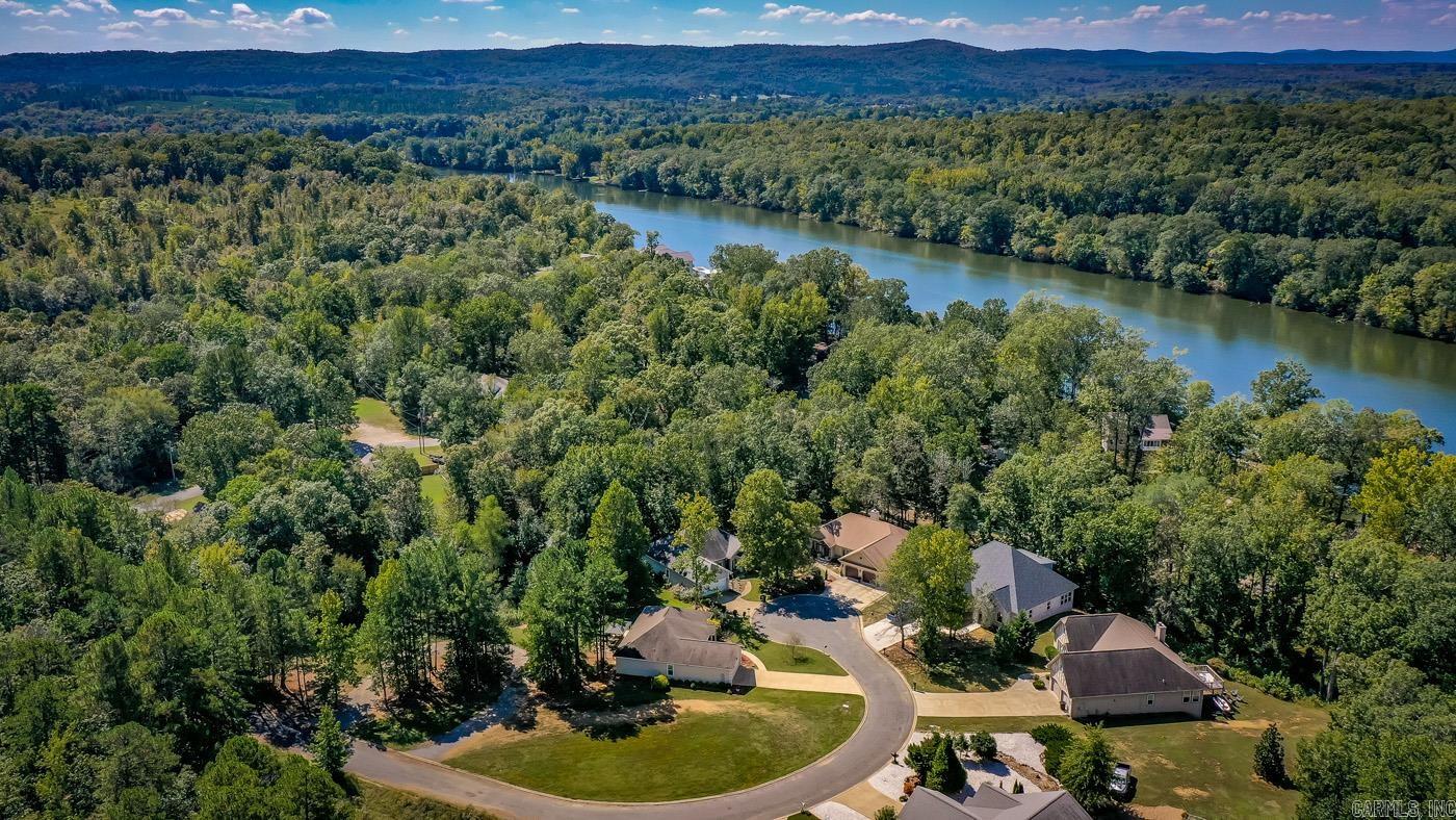 BLUE MOON - Residential