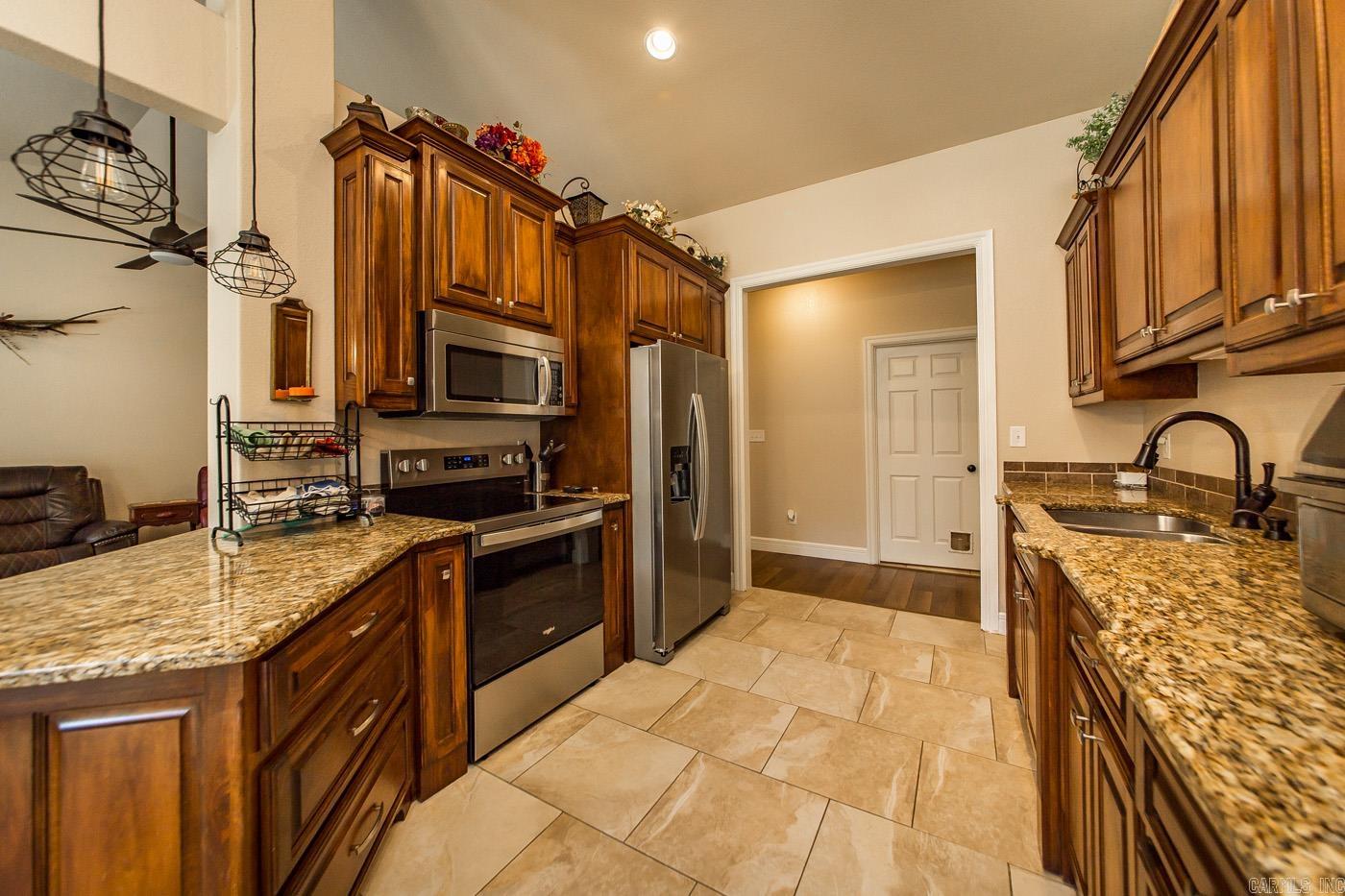 BLUE MOON - Residential