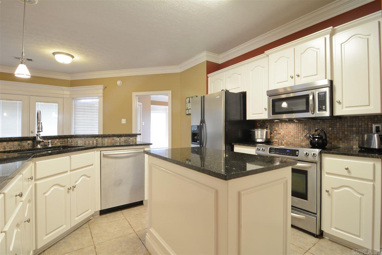 Royal Ridge - Residential