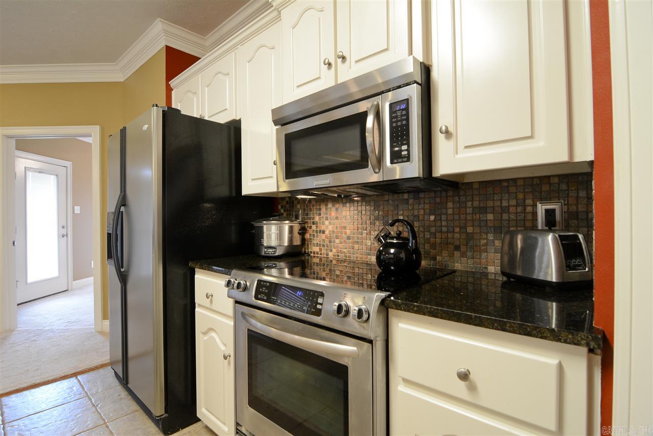 Royal Ridge - Residential