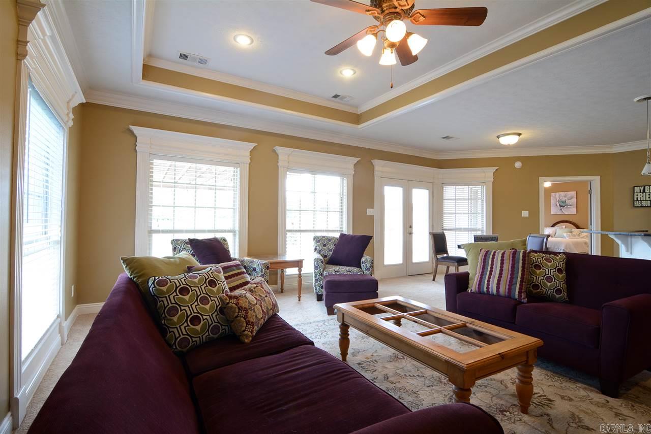 Royal Ridge - Residential