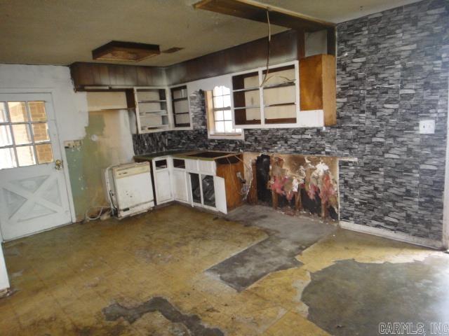 Newport Outlots 01-11-03 - Residential