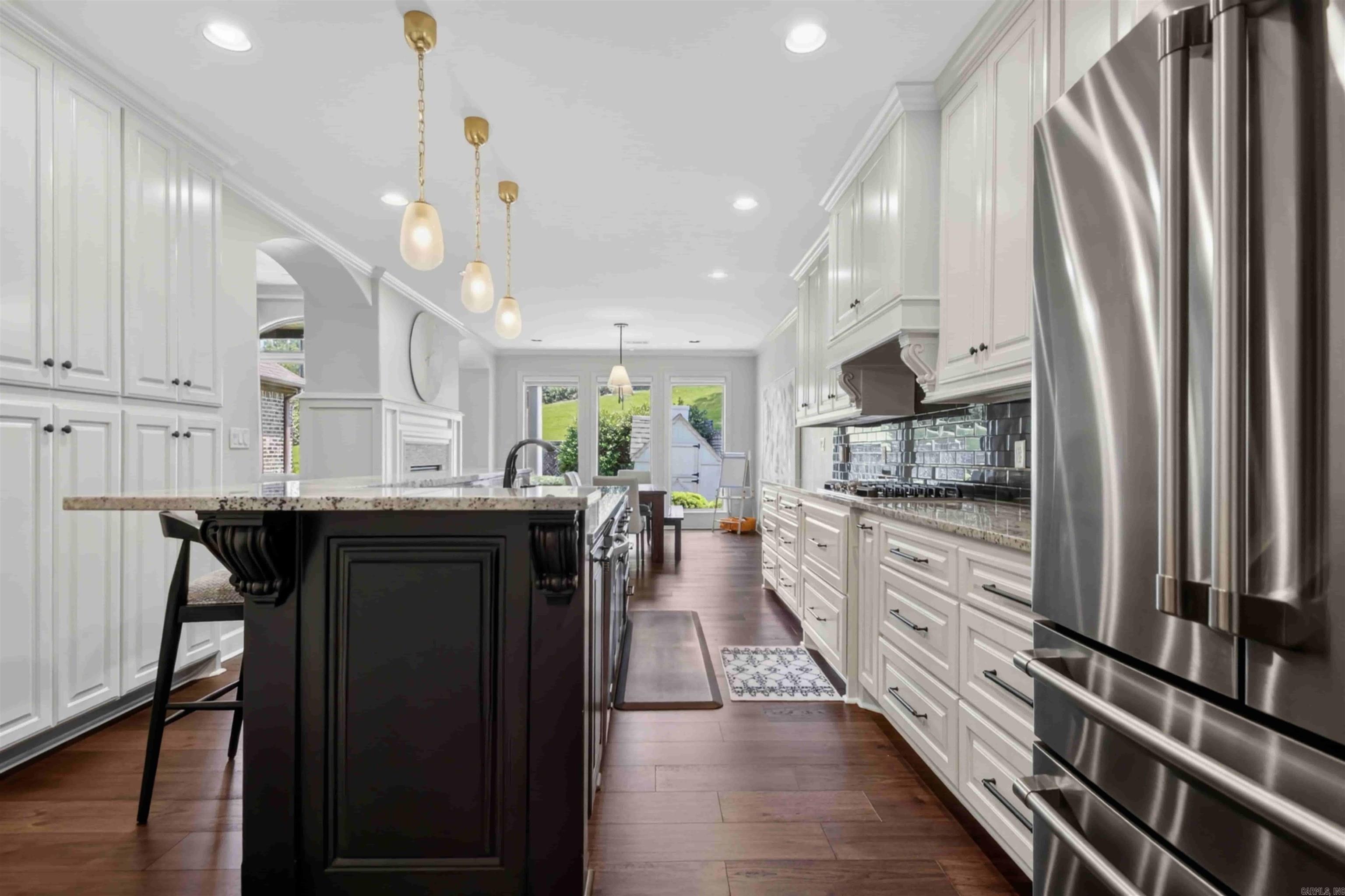 Hickory Grove - Residential