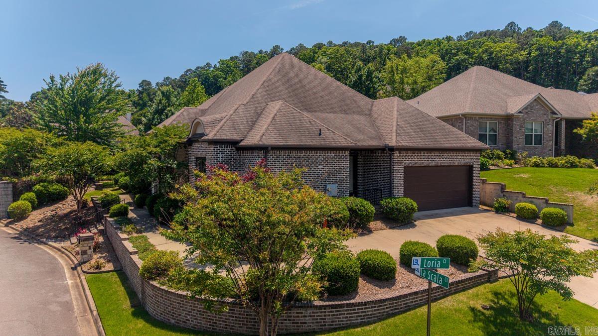Hickory Grove - Residential