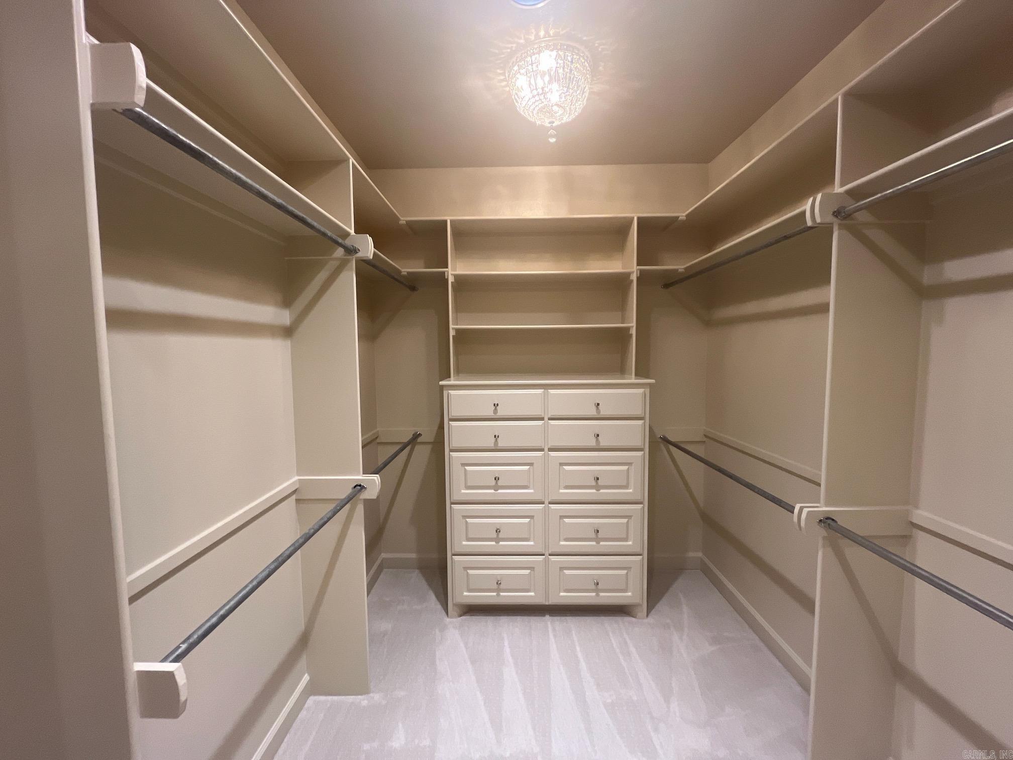 Hickory Grove - Residential